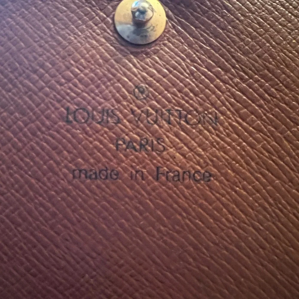 Louis Vuitton wallet - Picture 4 of 7